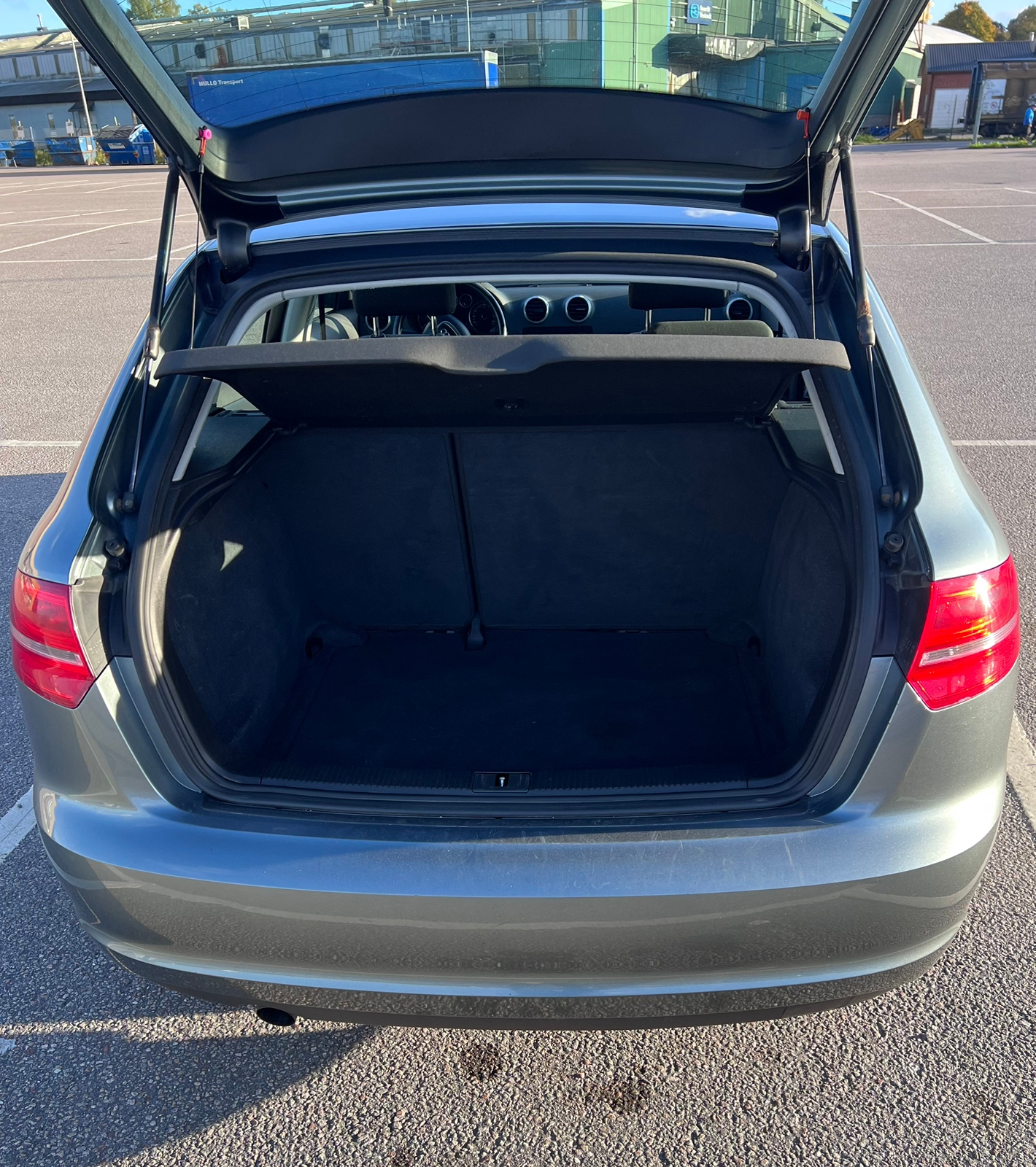 Audi A3 Sportback 2.0 TDI Manuell 2010, bild 5/6