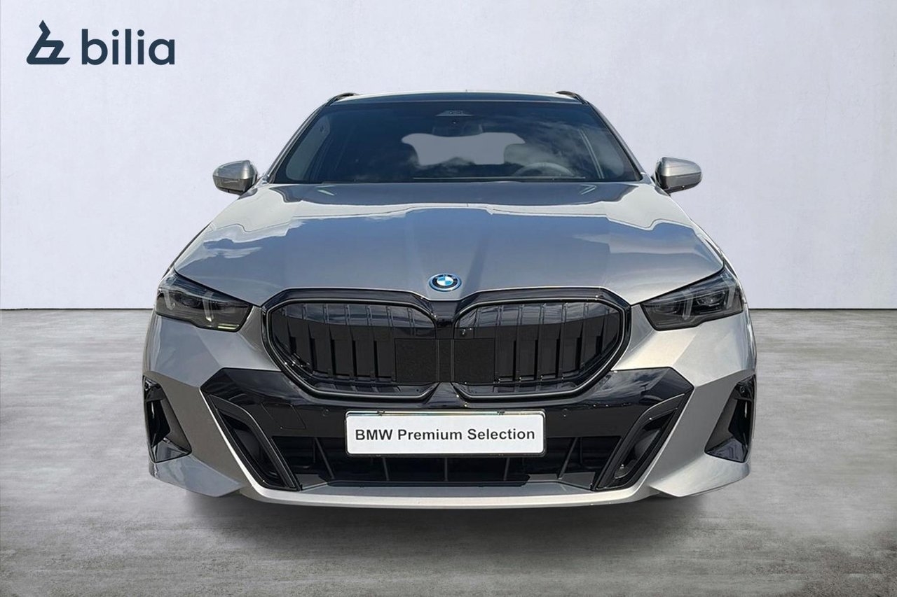 BMW 530 2026, bild 6/10