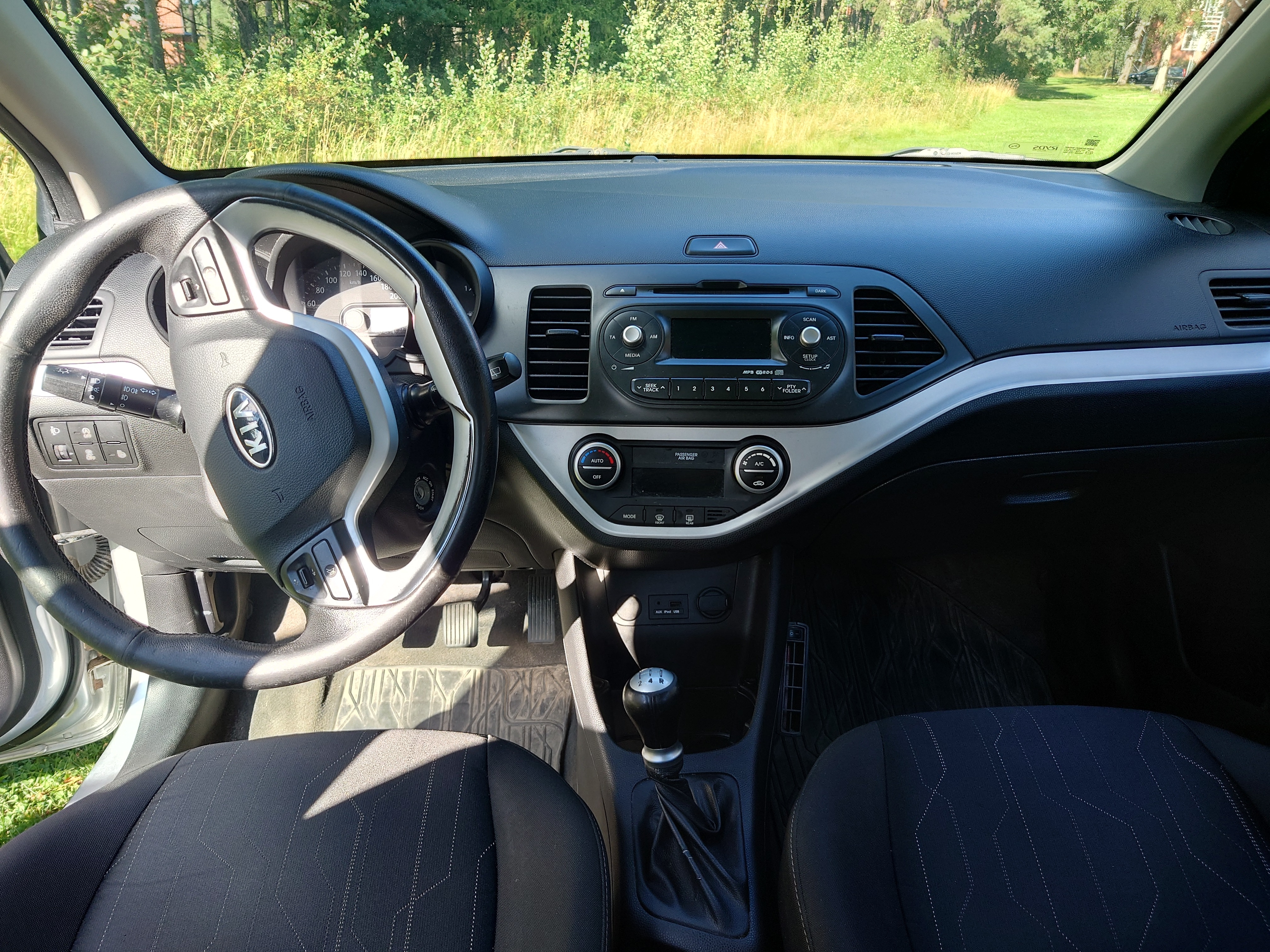 Kia Picanto 5-dörrar 1.2 CVVT Manuell 2012, bild 5/6