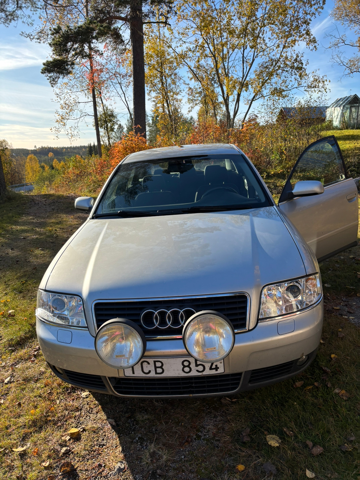 Audi A6 Sedan 1.8 T Manuell 2002, bild 3/4