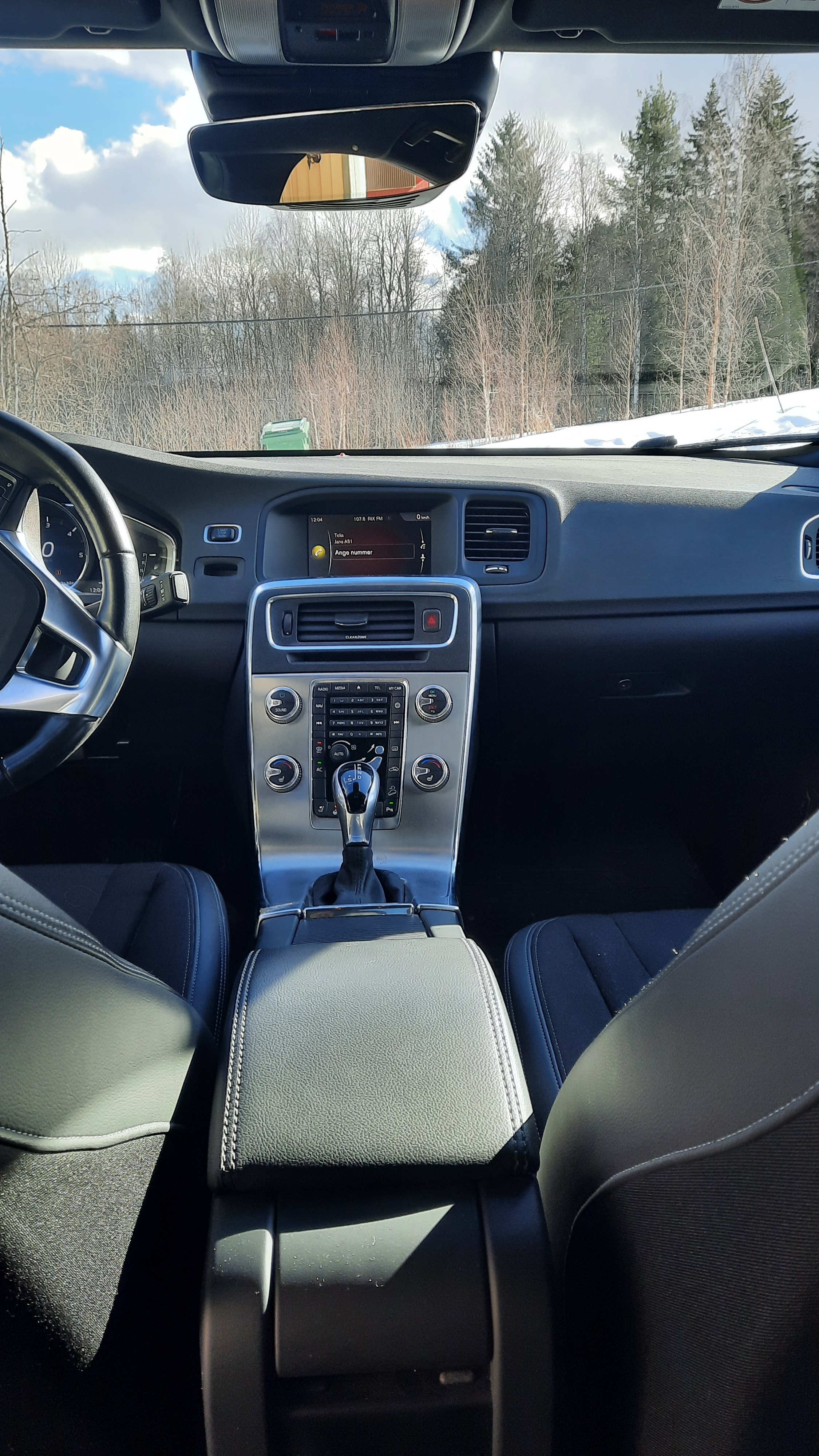 Volvo S60 Cross Country 2018, kuva 4/4
