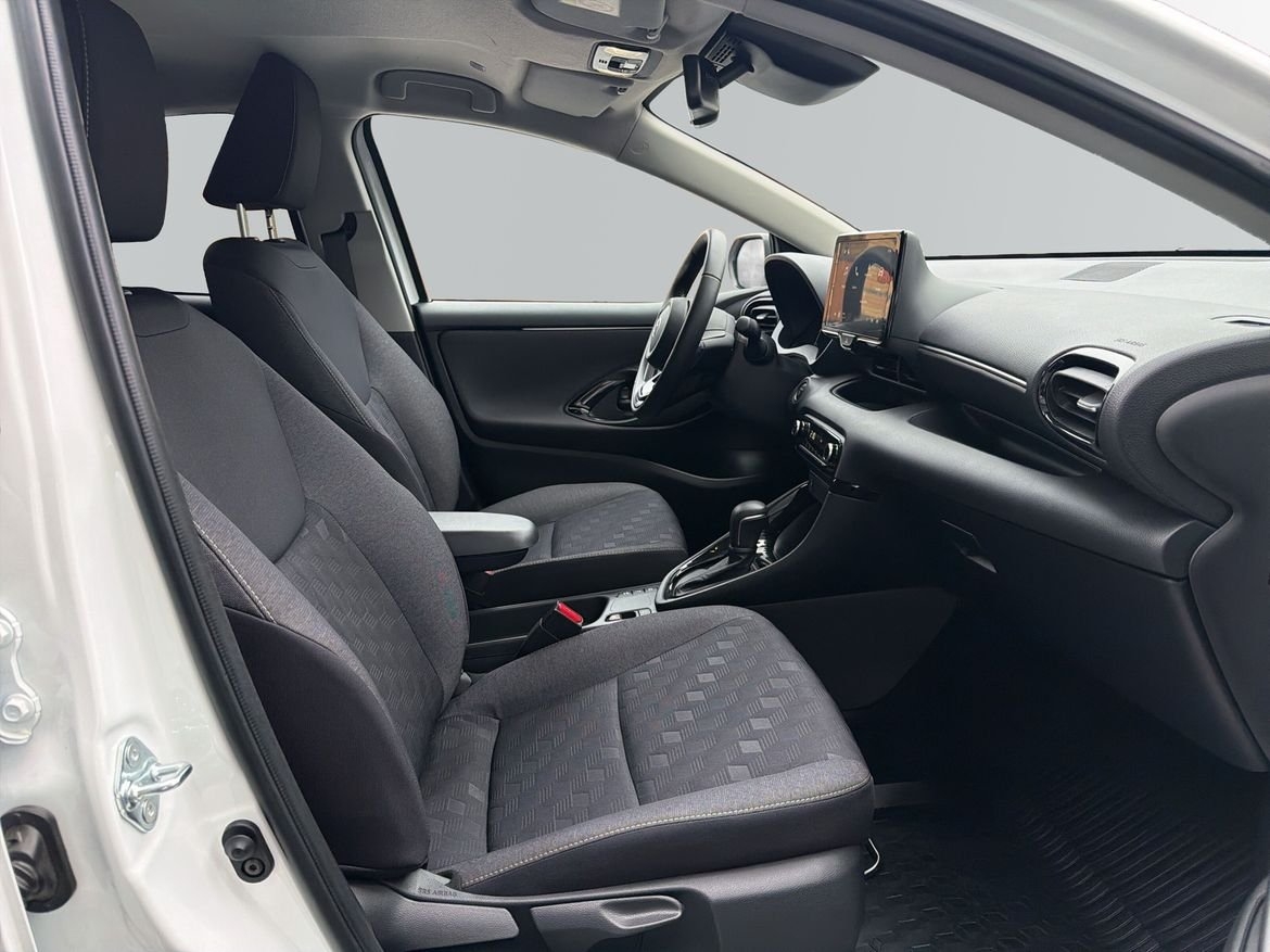 Toyota Yaris 2026, bild 6/13