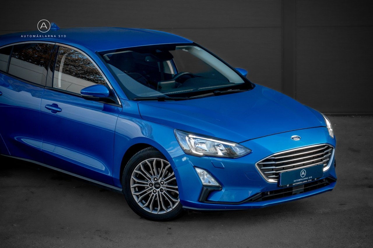 Ford Focus 1.0 EcoBoost Titanium 125hk 2019, bild 5/10