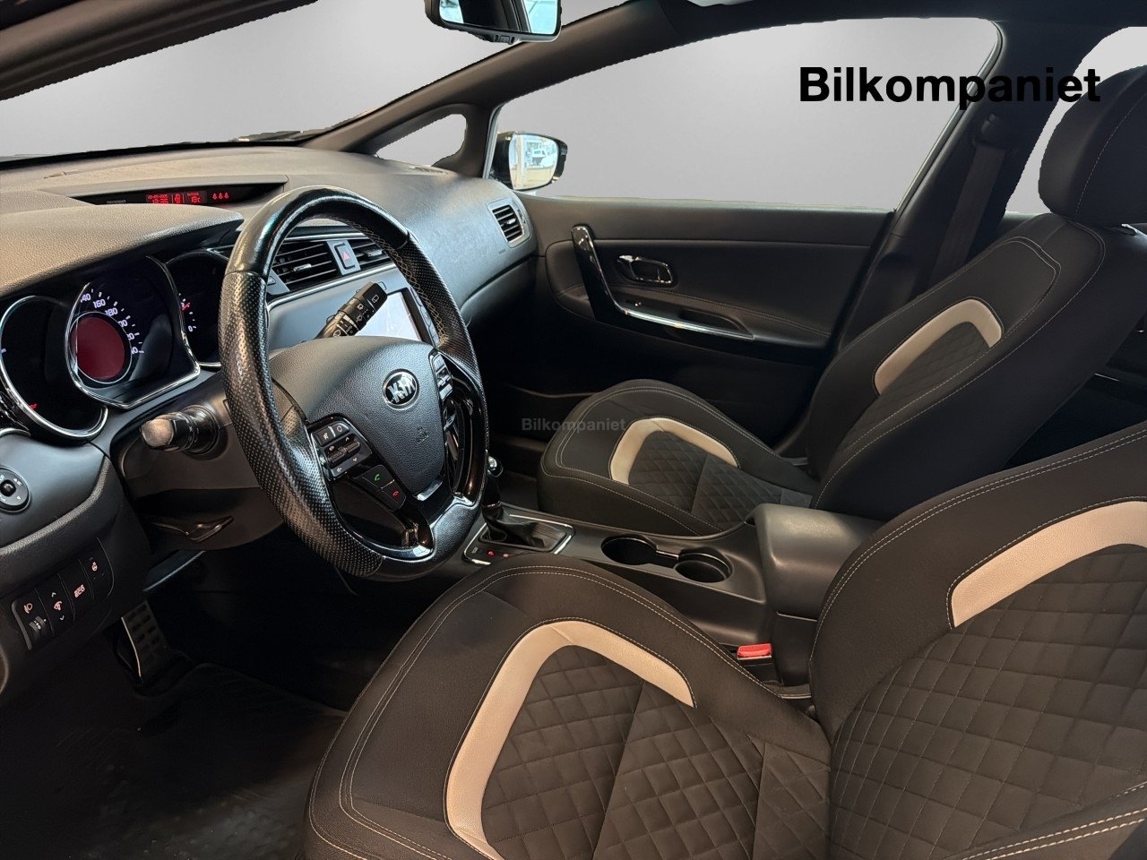Kia Ceed 2016, bild 7/10