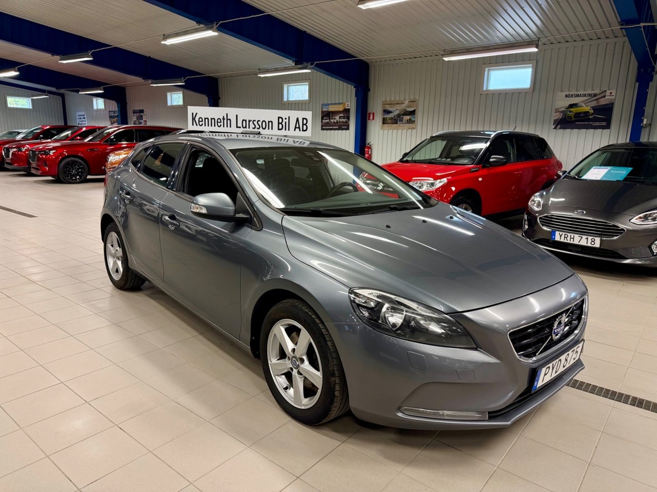 Volvo V40 D2 Your Kinetic Euro 6 2016, bild 2/7