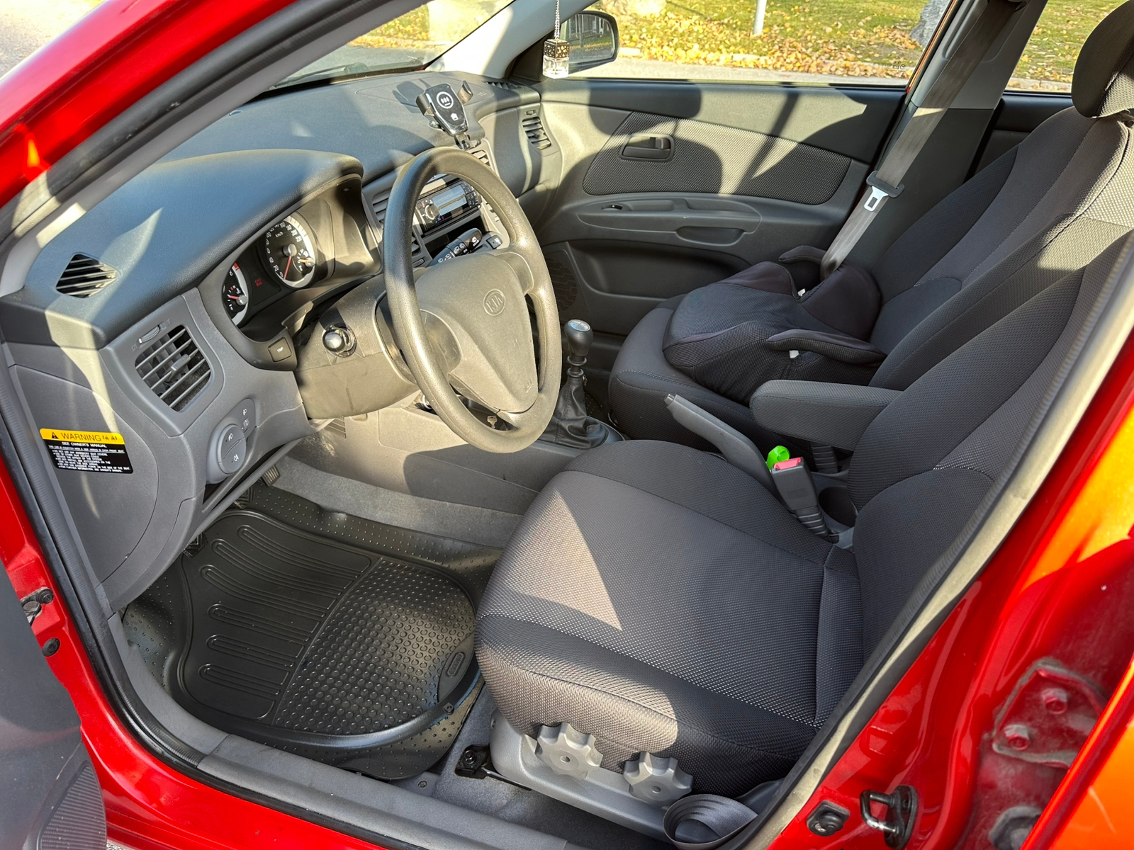 Kia Rio 1.4 Manuell 2006, bild 7/9