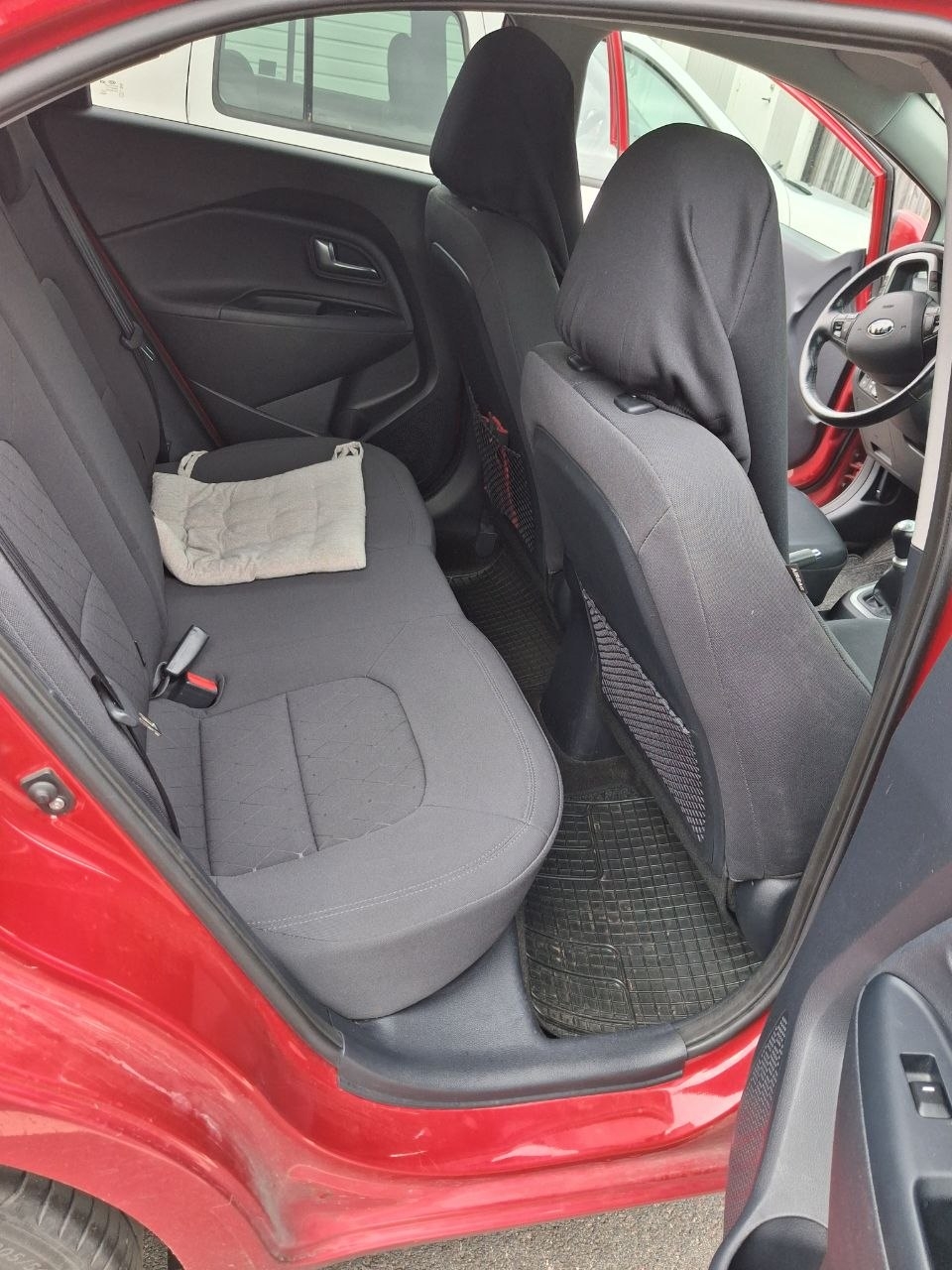 Kia Rio 5-dörrar 1.2 CVVT Manuell 2015, bild 7/10