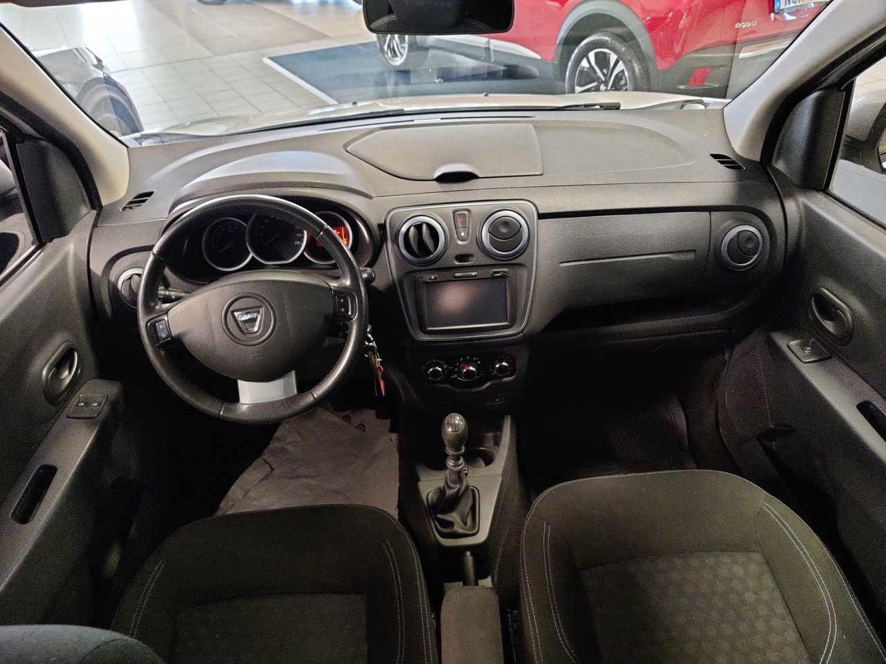 Dacia Lodgy Stepway 1.5 dCi Euro 6 2017, bild 8/8
