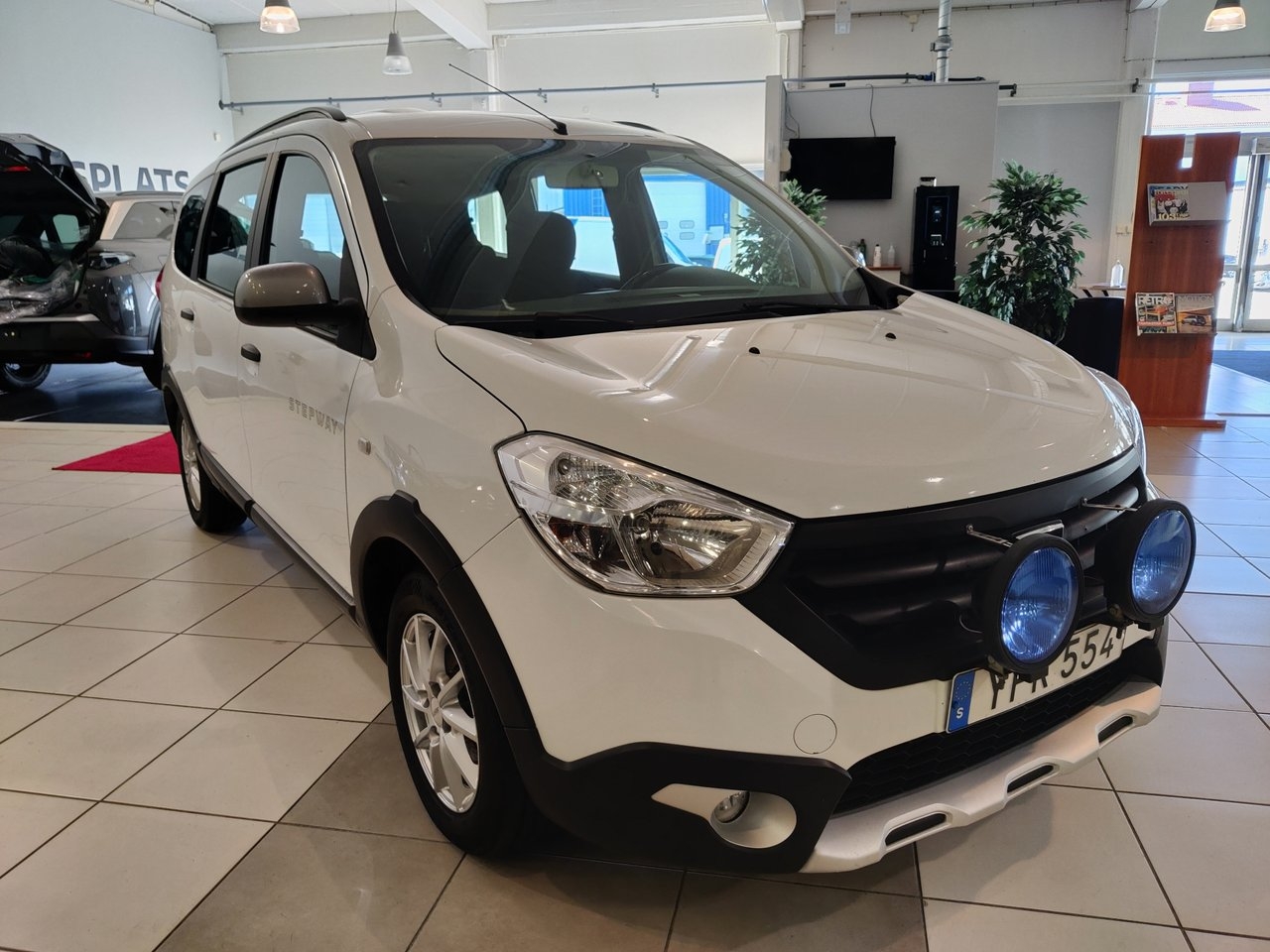 Dacia Lodgy Stepway 1.5 dCi Euro 6 2017, bild 7/8