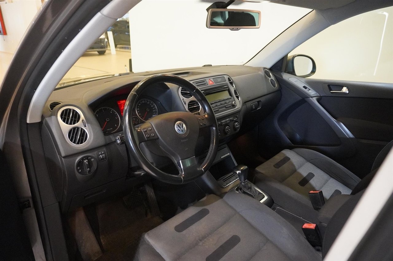 Volkswagen Tiguan 2009, kuva 2/10