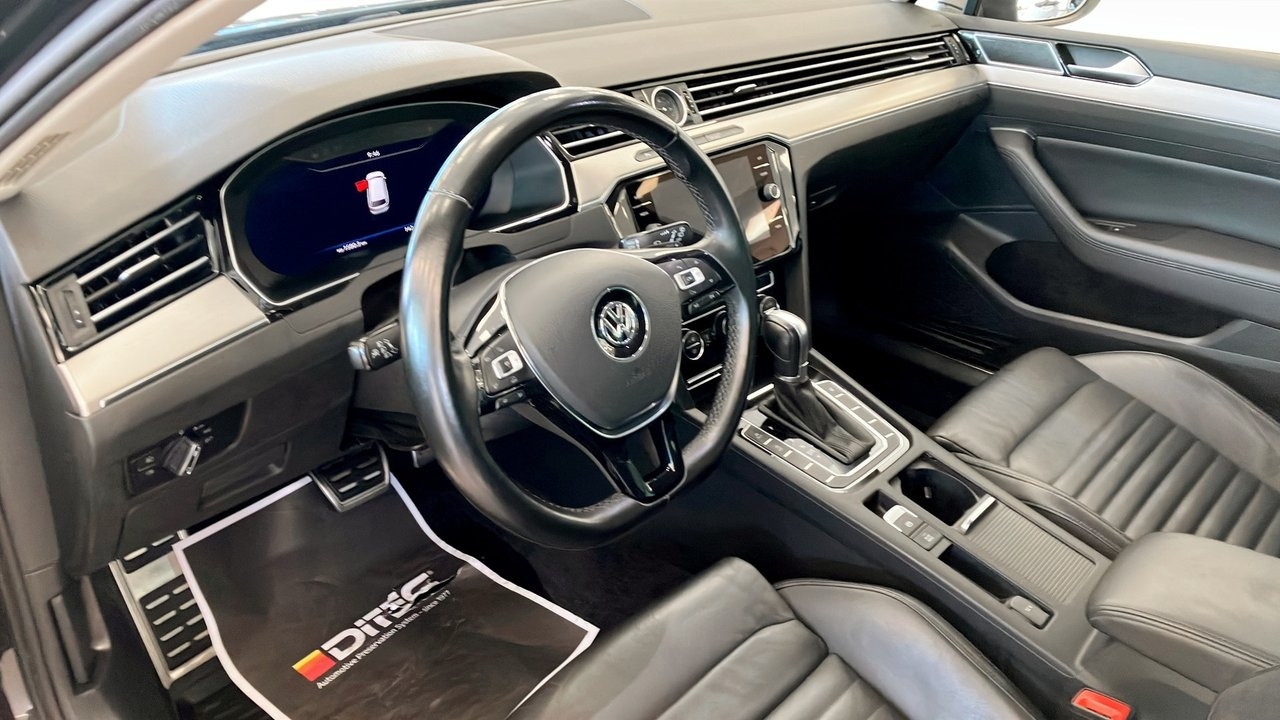 Volkswagen Passat Sportscombi 2018, bild 7/12