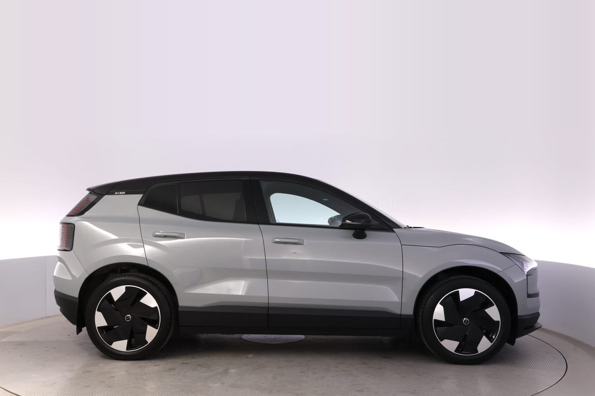 Volvo EX30 2025, bild 5/10