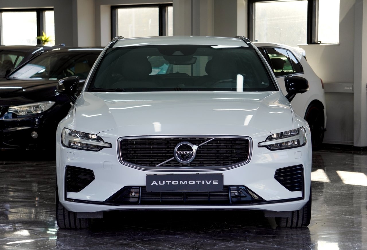 Volvo V60 2020, bild 2/10