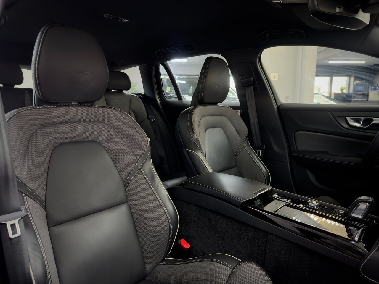 Volvo V60 2020, bild 7/10