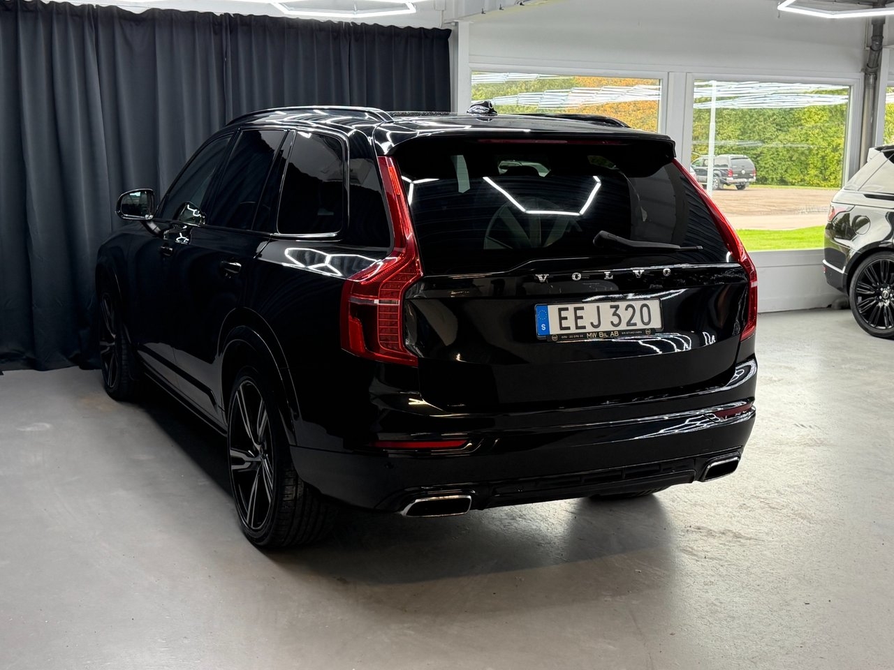 Volvo XC90 7-seater D5 AWD R-Design 22" 2016, kuva 3/10