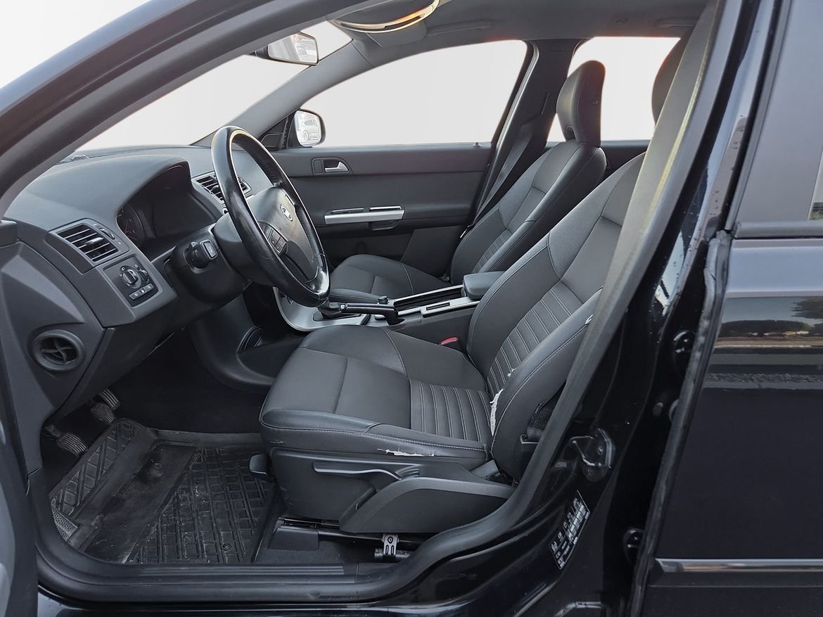 Volvo V50 1,6D DRIVe Momentum 2010, bild 7/10