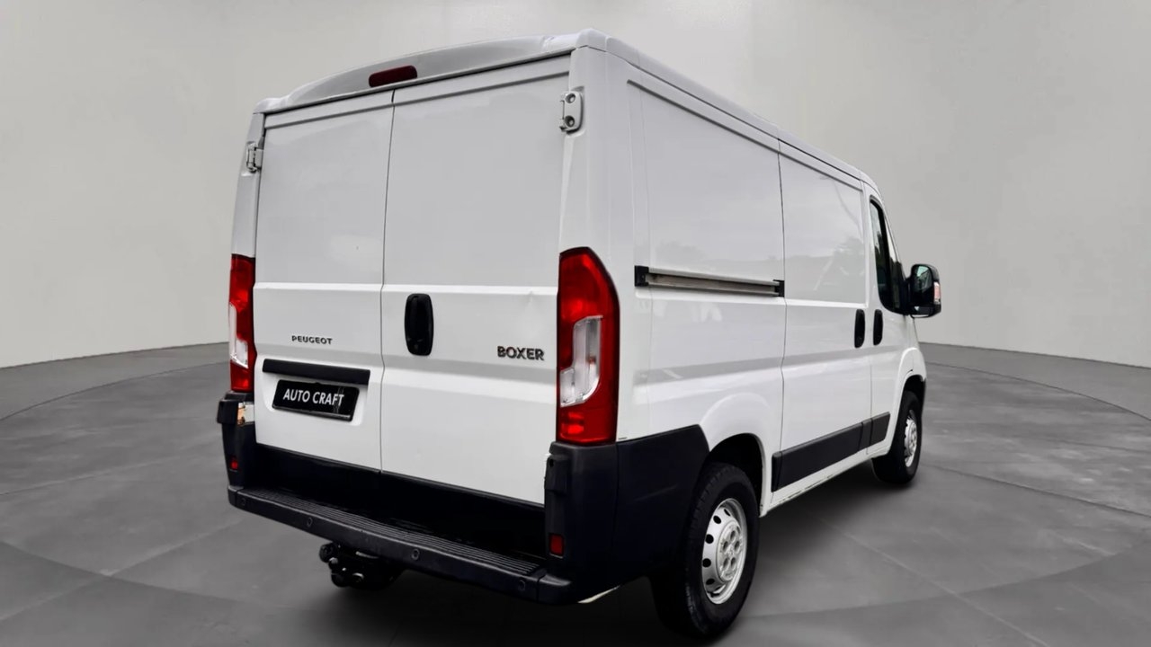 Peugeot Boxer Van 330 2.0 BlueHDi Euro 6 2019, bild 5/10
