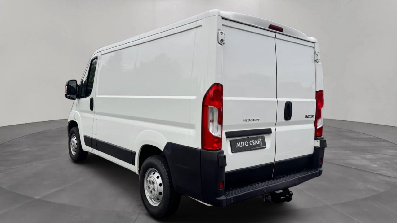 Peugeot Boxer Van 330 2.0 BlueHDi Euro 6 2019, bild 3/10