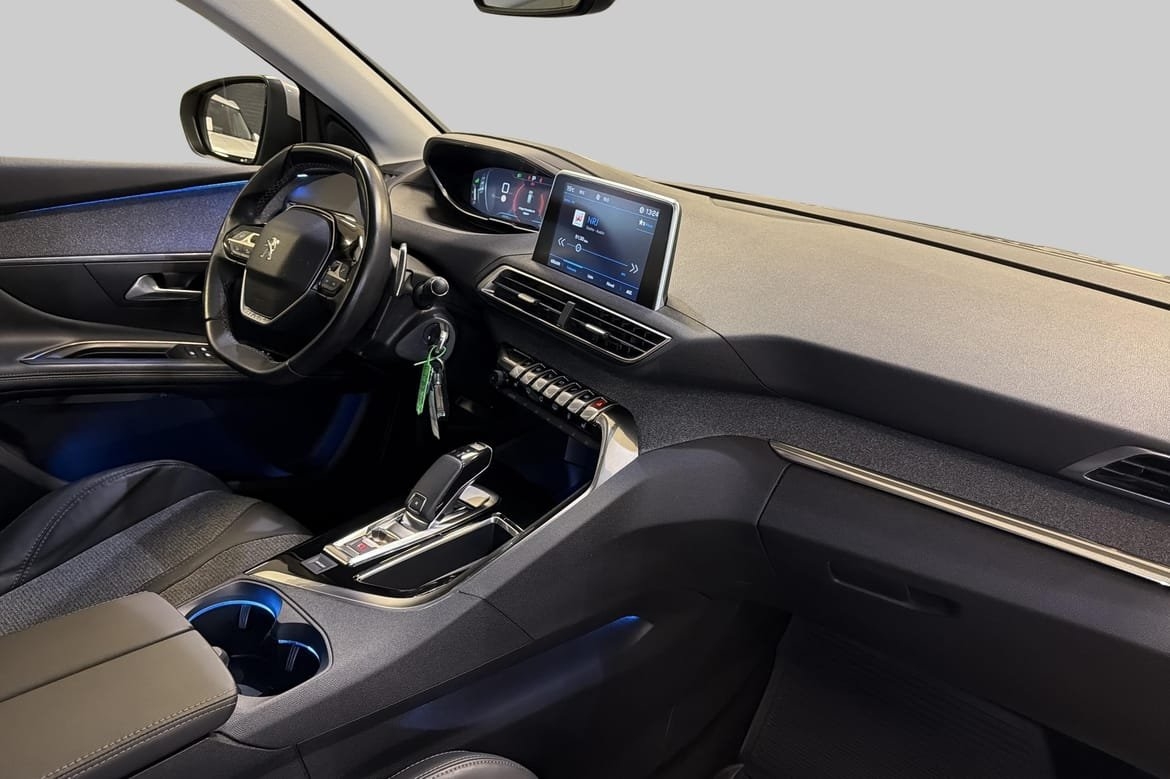 Peugeot 3008 2017, photo 4/10