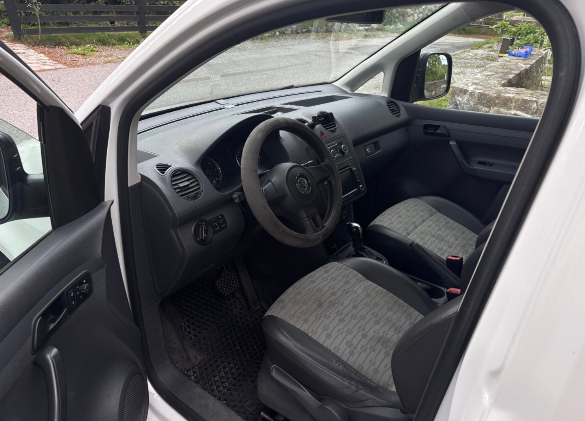 Volkswagen Caddy 2012, bild 3/6
