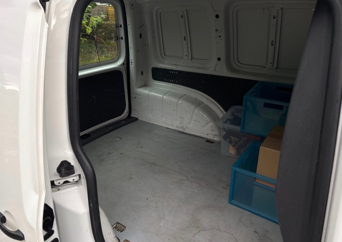 Volkswagen Caddy 2012, bild 5/6
