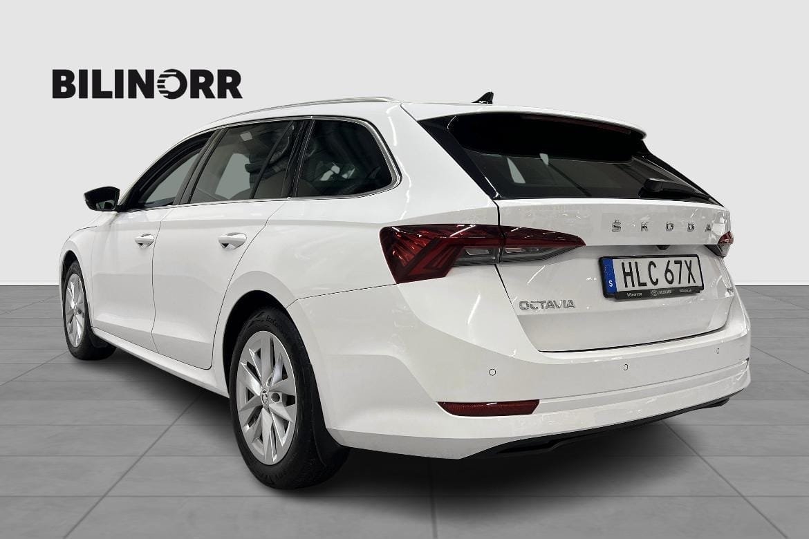 Skoda Octavia Style, 4x4, Dvärm, Drag 2022, bild 2/10