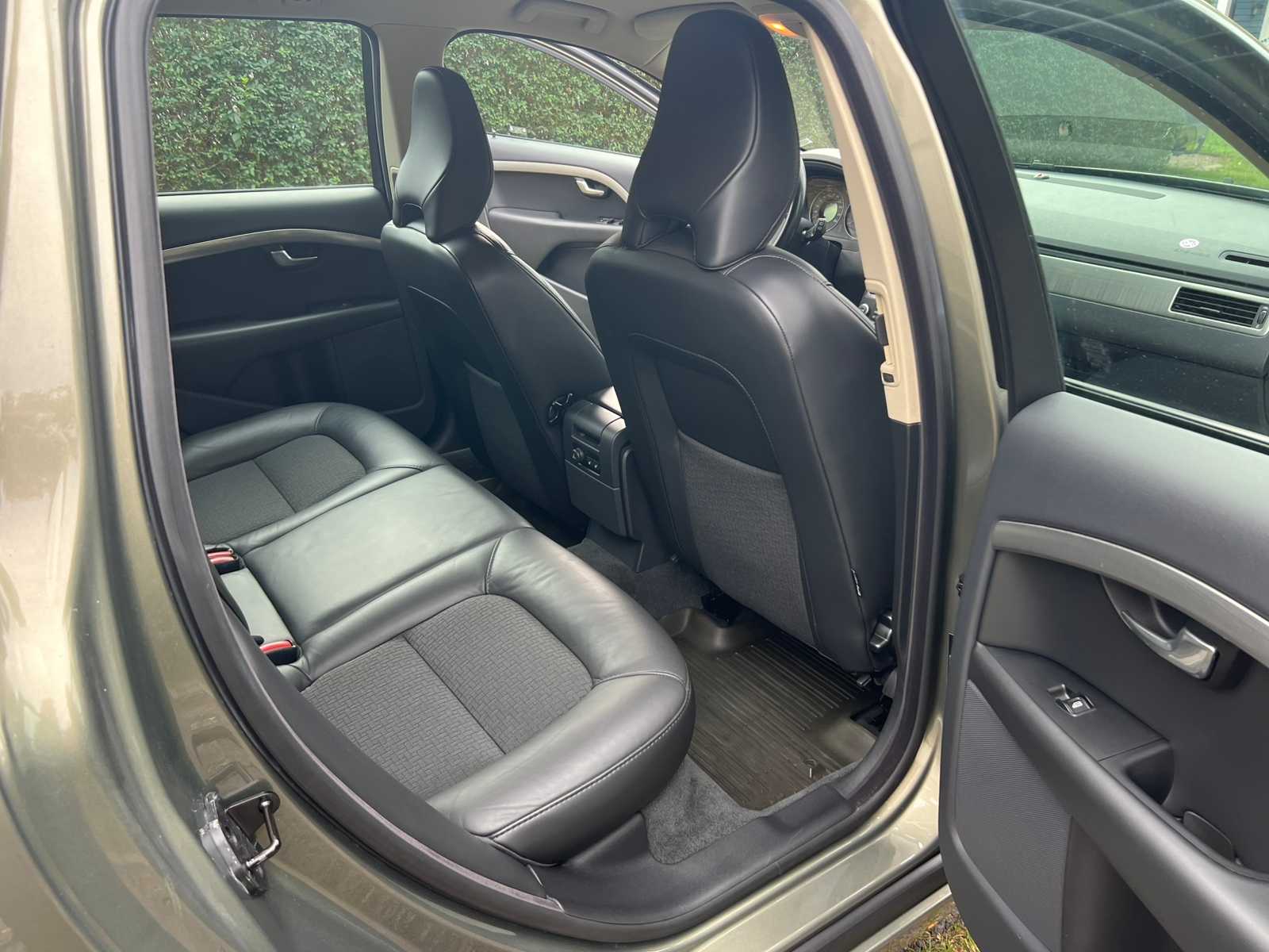 Volvo V70 2.0F Powershift 2009, photo 6/10