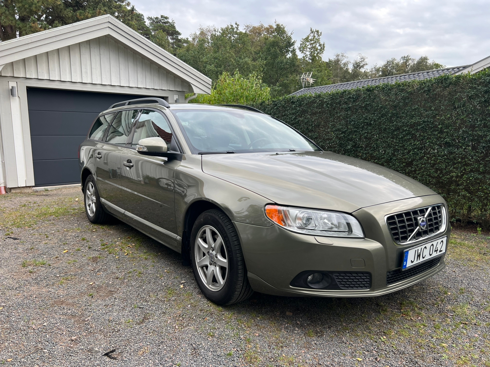 Volvo V70 2.0F Powershift 2009, photo 2/10