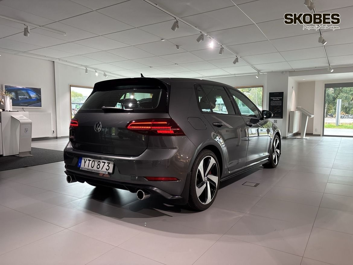 Volkswagen Golf GTi Performance 2018, kuva 6/10