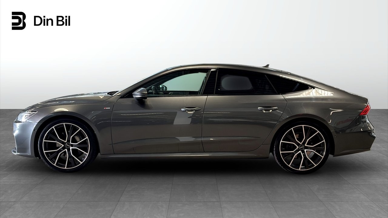 Audi A7 2022, bild 2/10