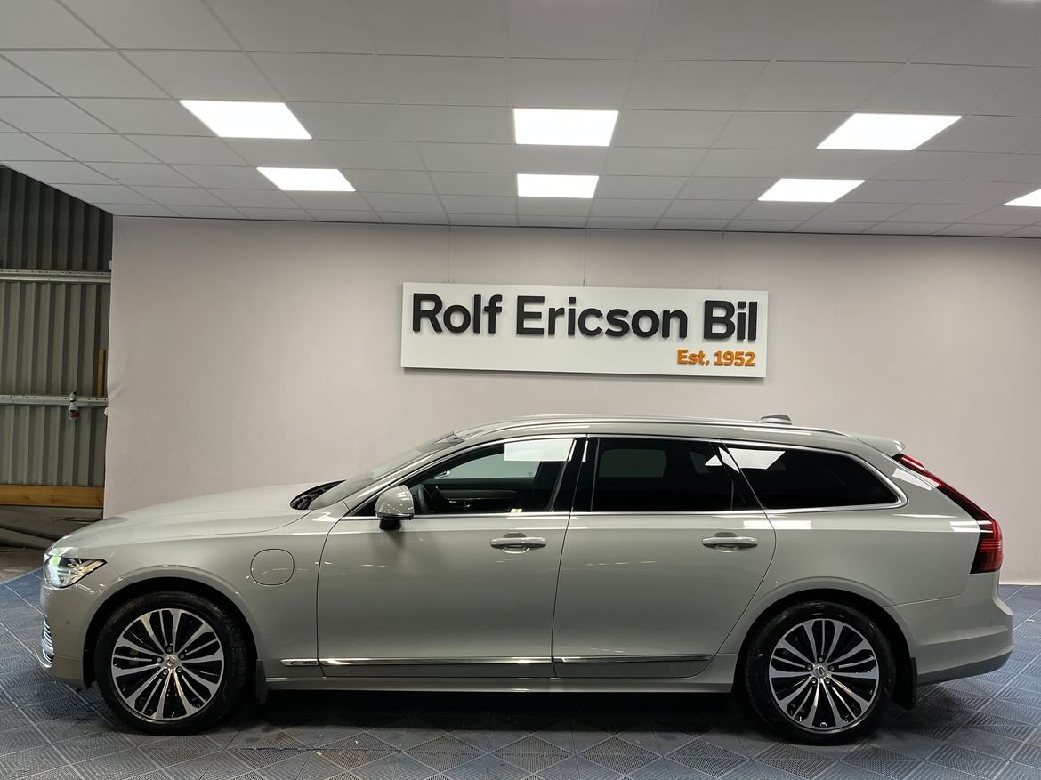 Volvo V90 T6 Core Edition II 2025, bild 2/10