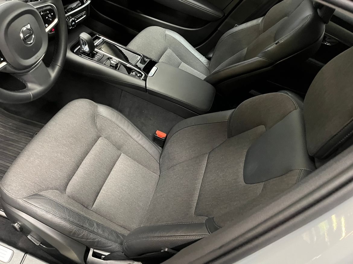 Volvo V90 T6 Core Edition II 2025, bild 4/10