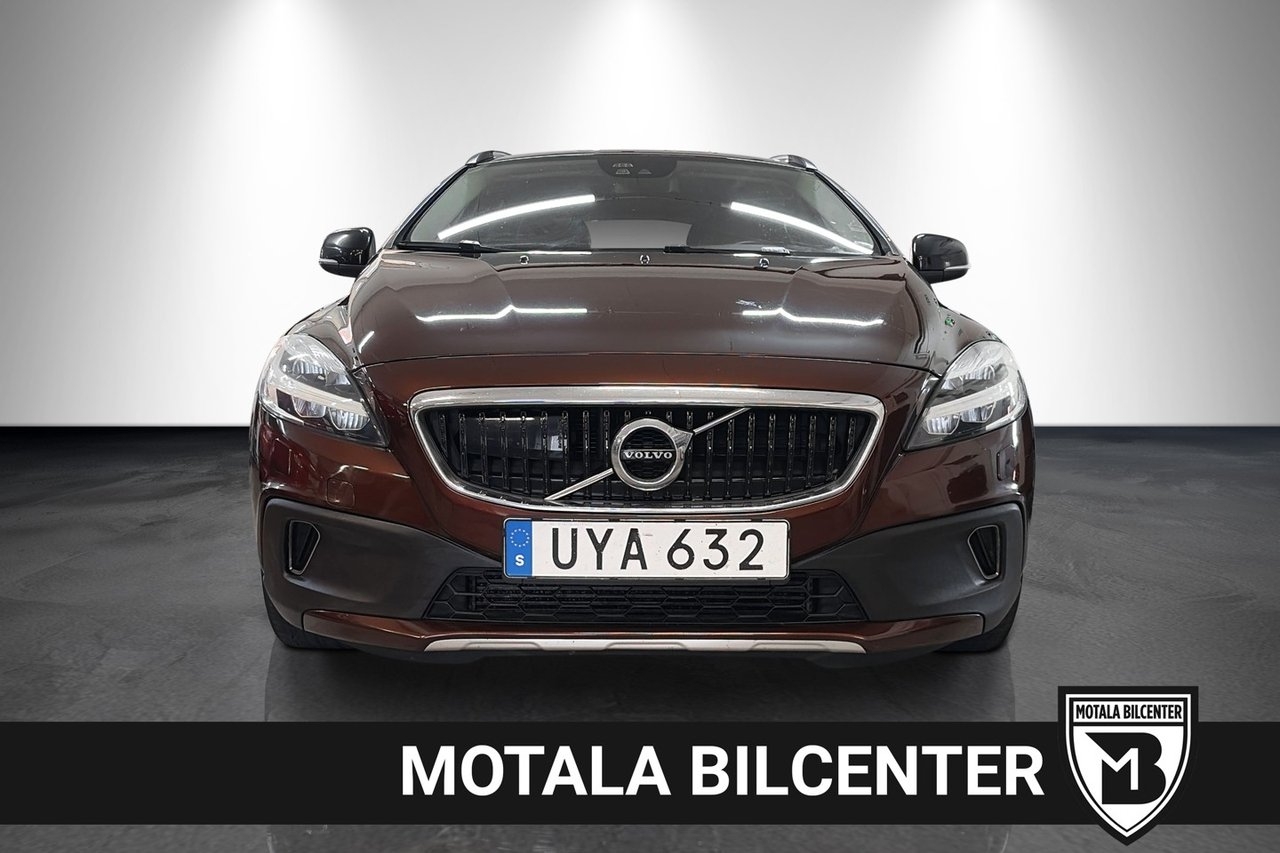 Volvo V40 Cross Country 2017, bild 2/10