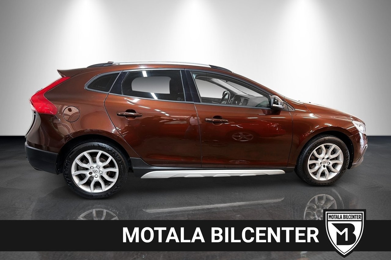 Volvo V40 Cross Country 2017, bild 5/10