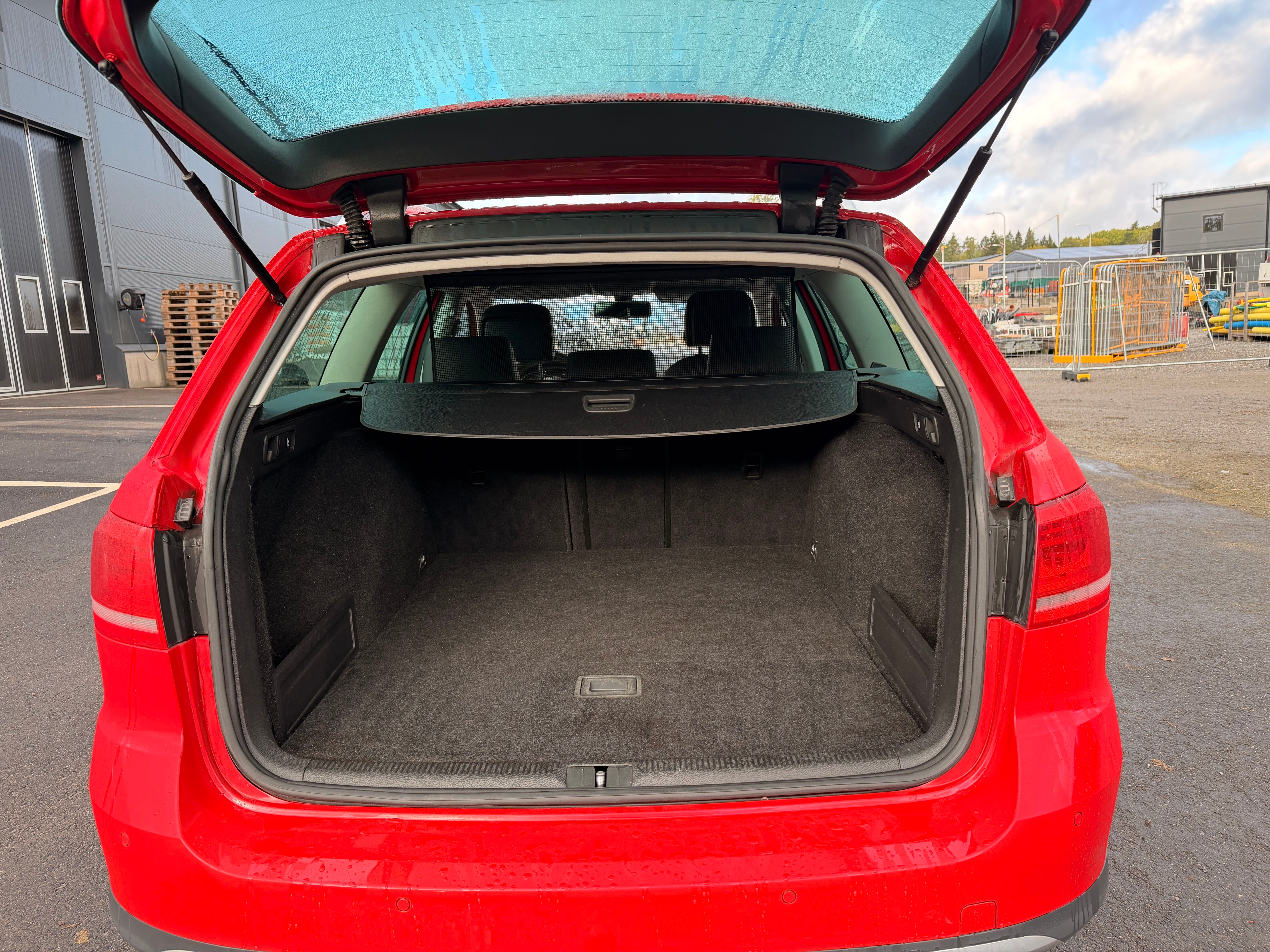 Volkswagen Passat 2012, kuva 7/10