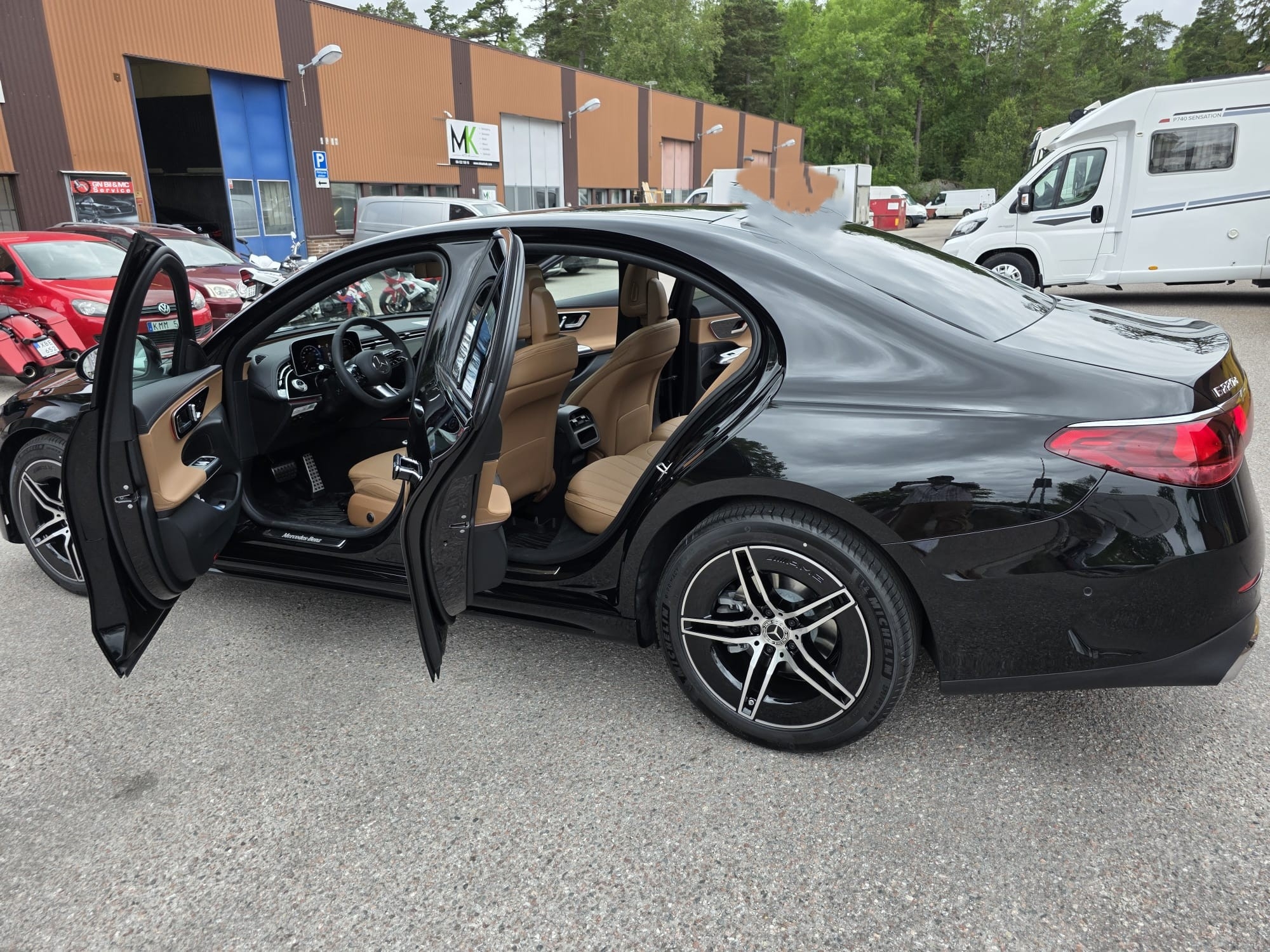 Mercedes-Benz E 220 d 4MATIC 9G-Tronic 2025, bild 4/10