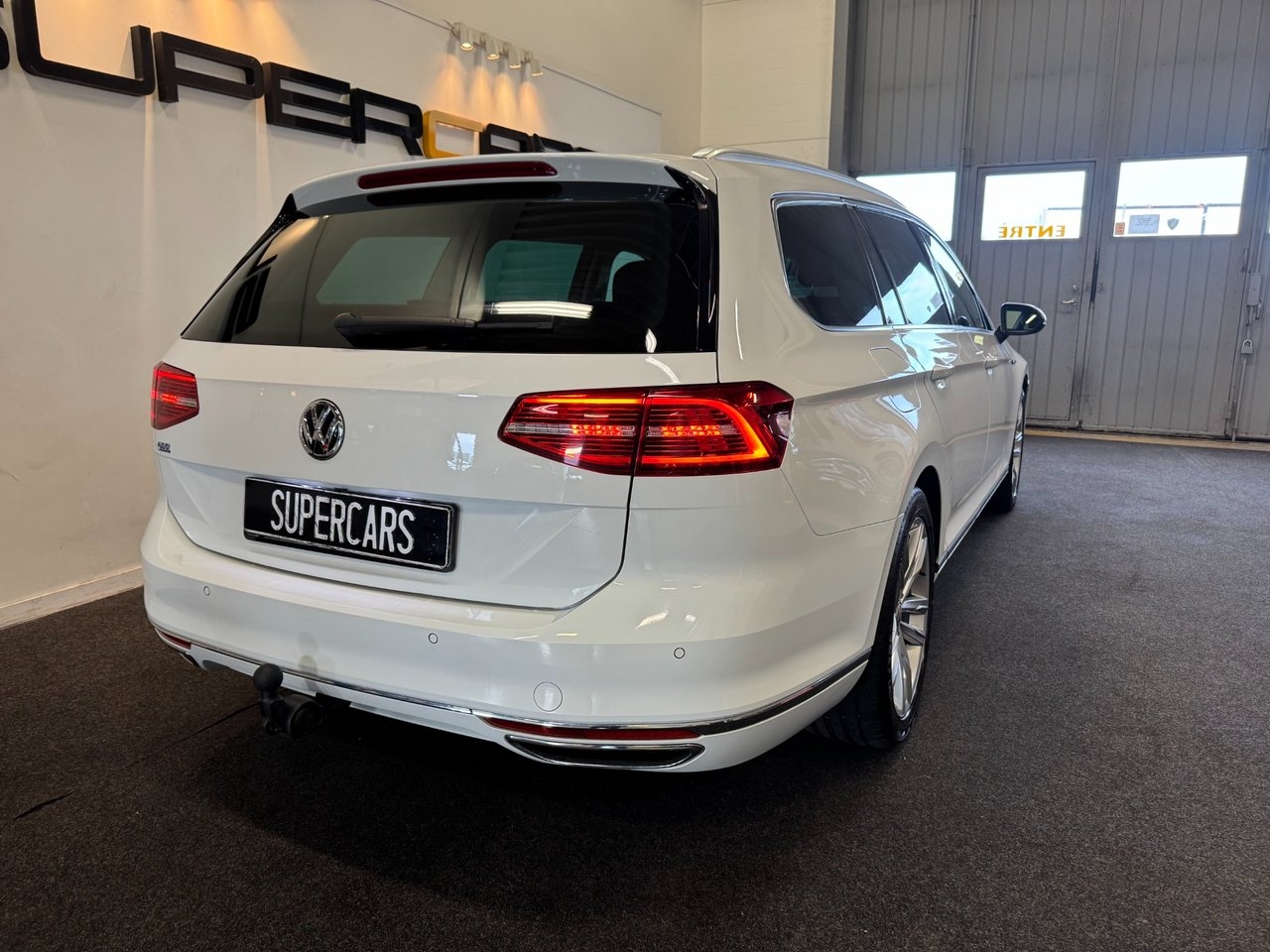 Volkswagen Passat 2019, bild 5/10