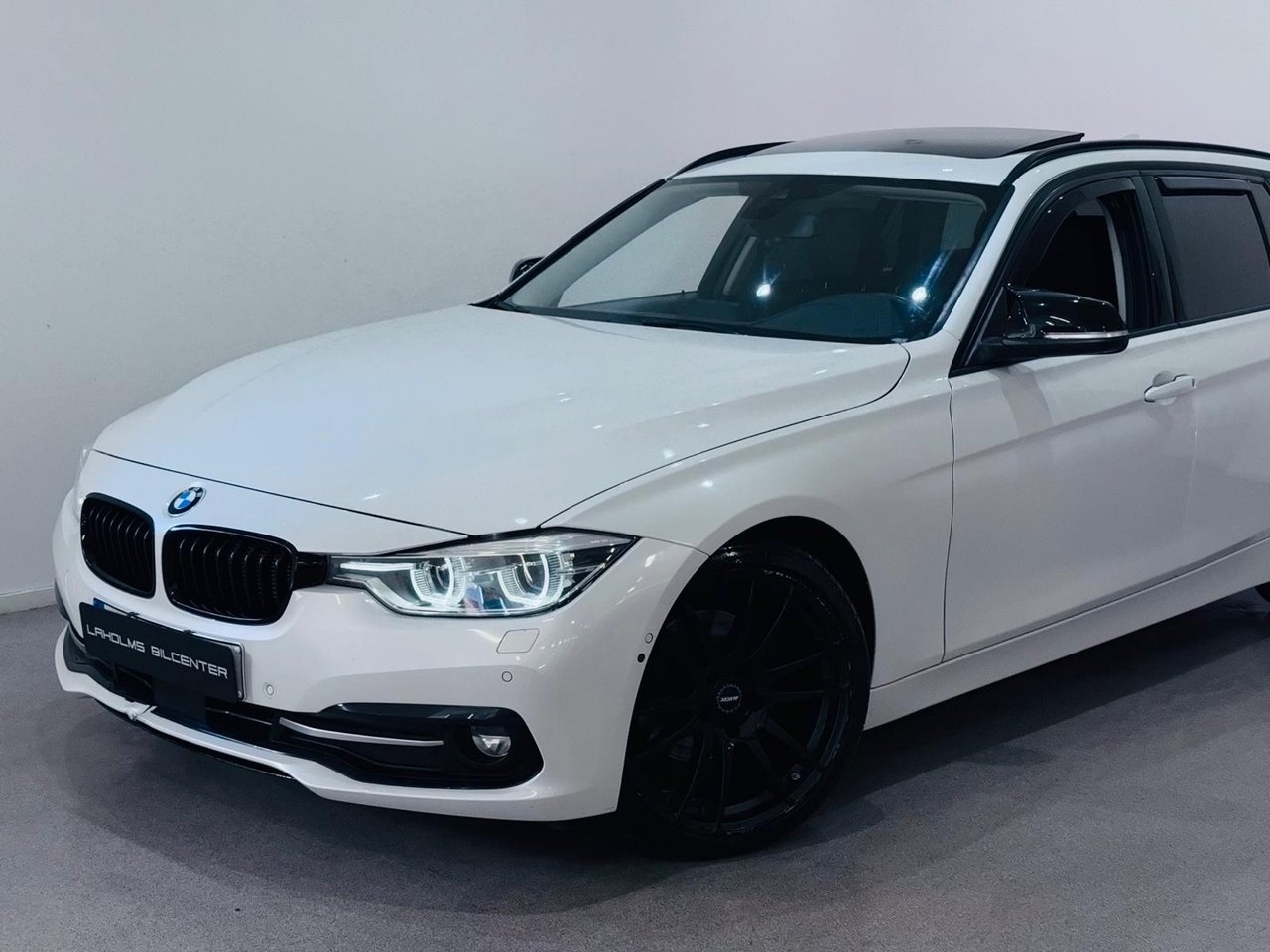 BMW 320 2018, bild 2/21