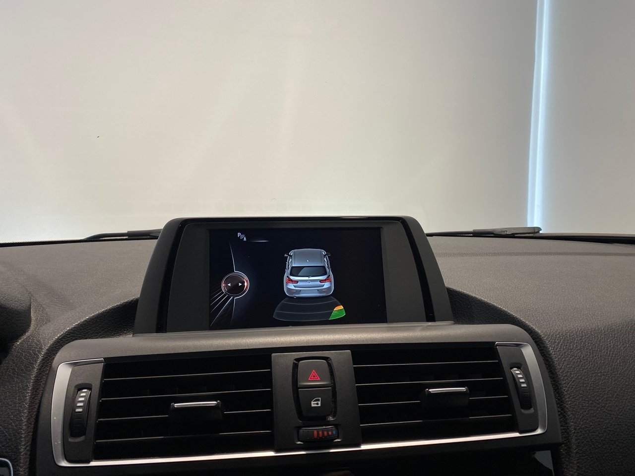 BMW 118 2017, bild 7/10