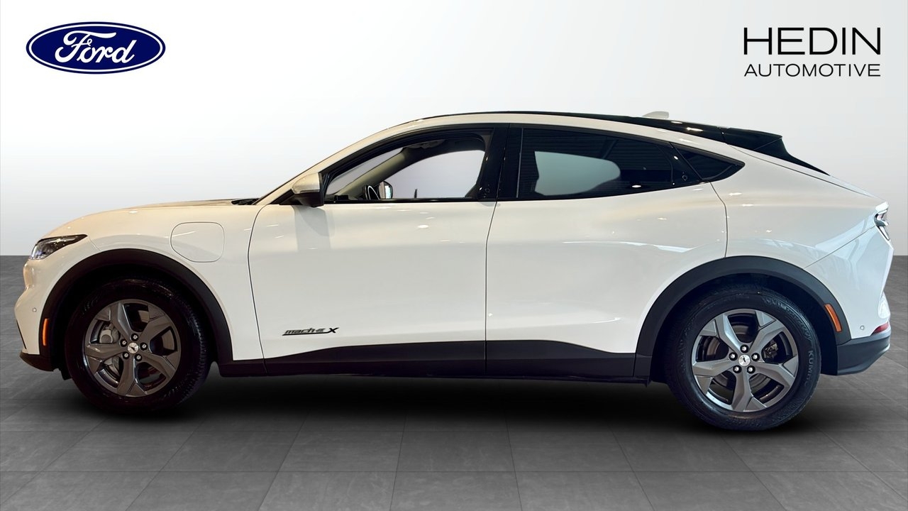 Ford Mustang Mach-E RWD LR 360 2022, kuva 6/10