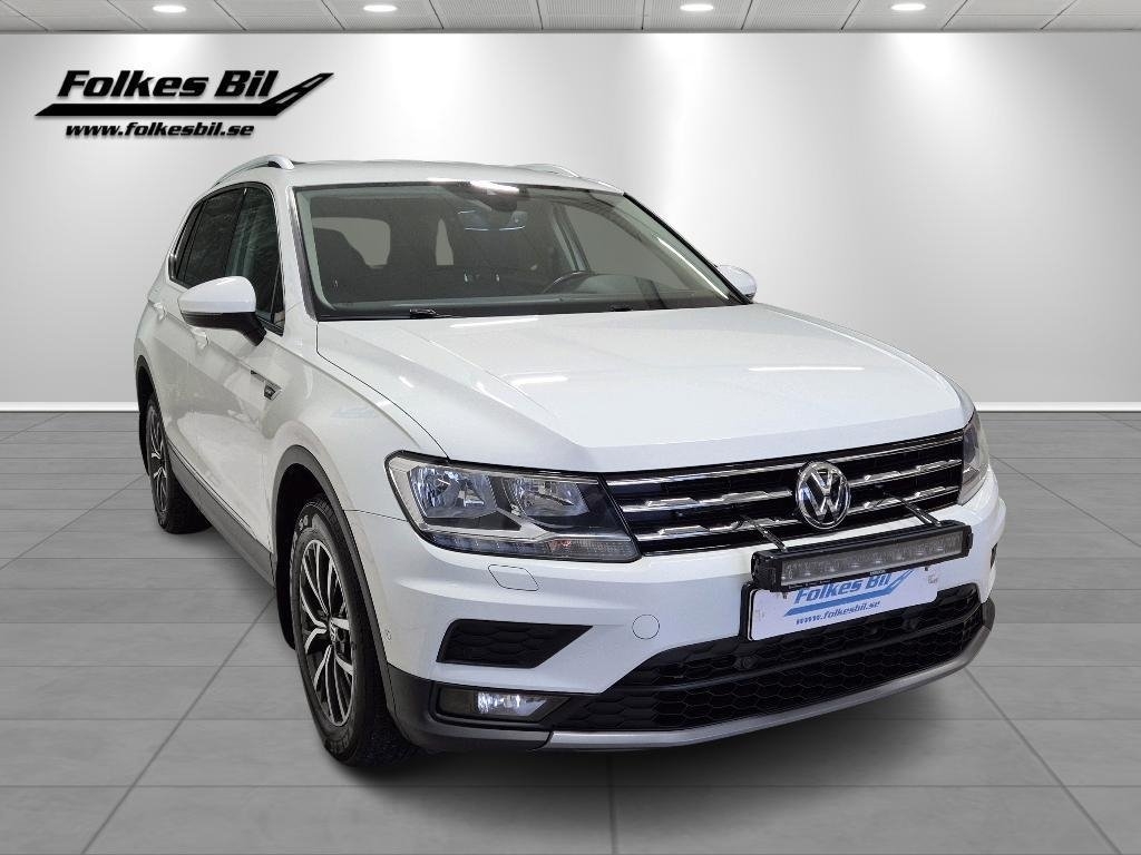 Volkswagen Tiguan Allspace 2018, photo 3/10