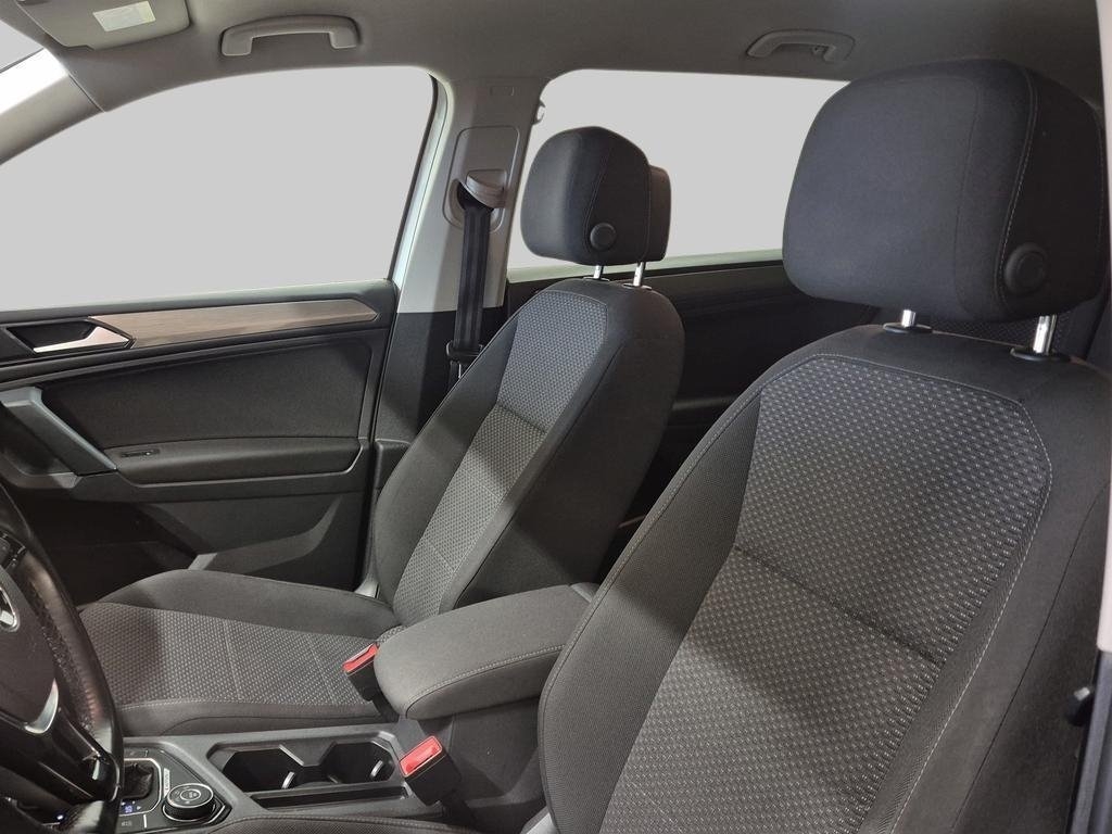 Volkswagen Tiguan Allspace 2018, photo 7/10
