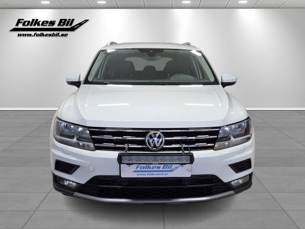 Volkswagen Tiguan Allspace 2018, photo 2/10