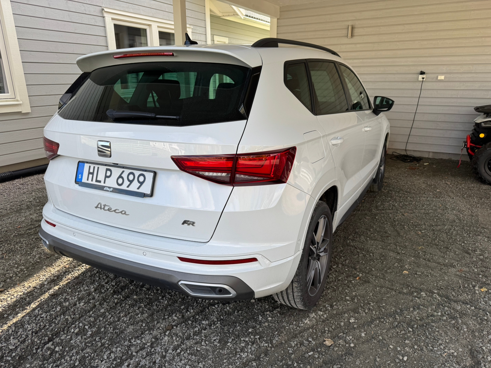 Seat Ateca 1.5 TSI DSG Sekventiell 2022, bild 2/4