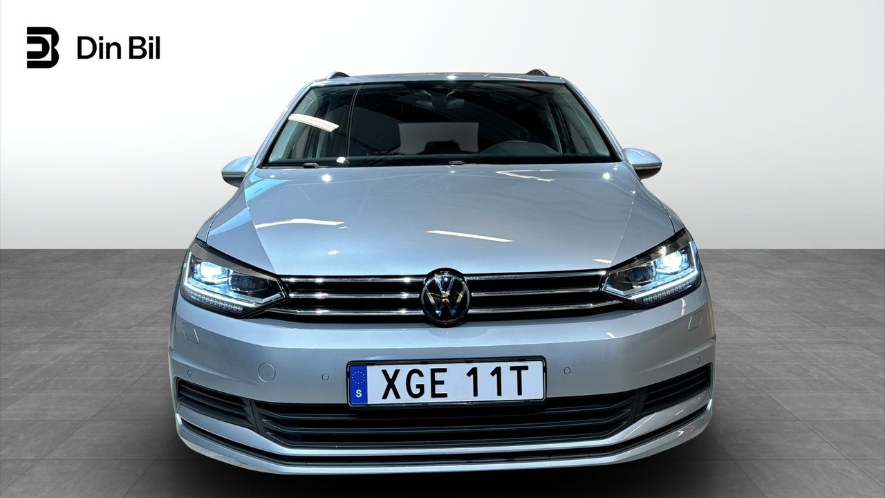 Volkswagen Touran 2025, photo 4/10