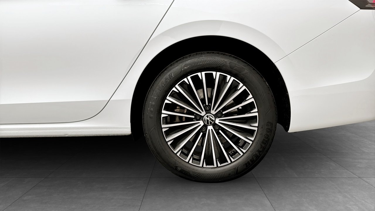 Volkswagen Passat 2025, bild 6/19