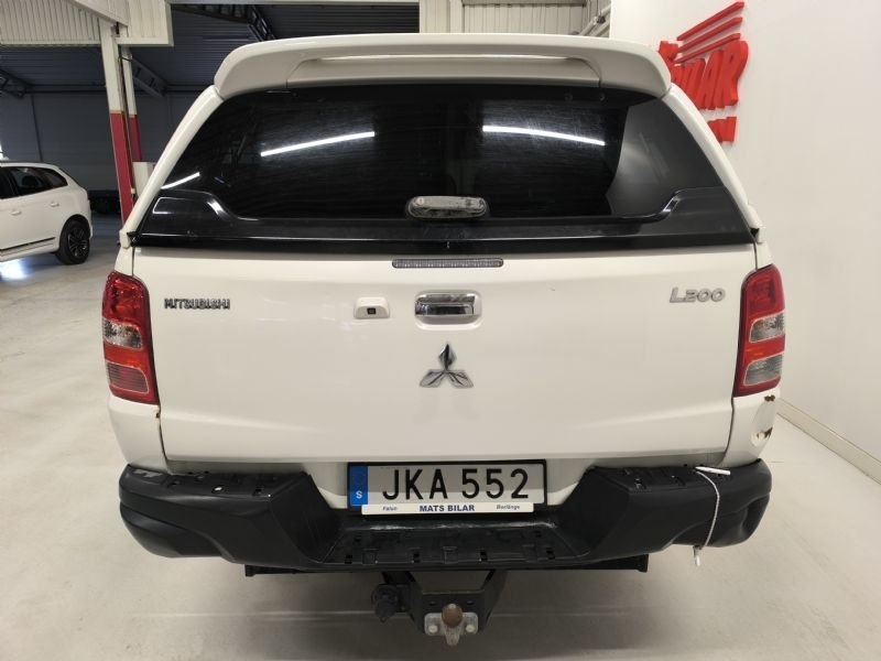 Mitsubishi L200 2016, kuva 5/10