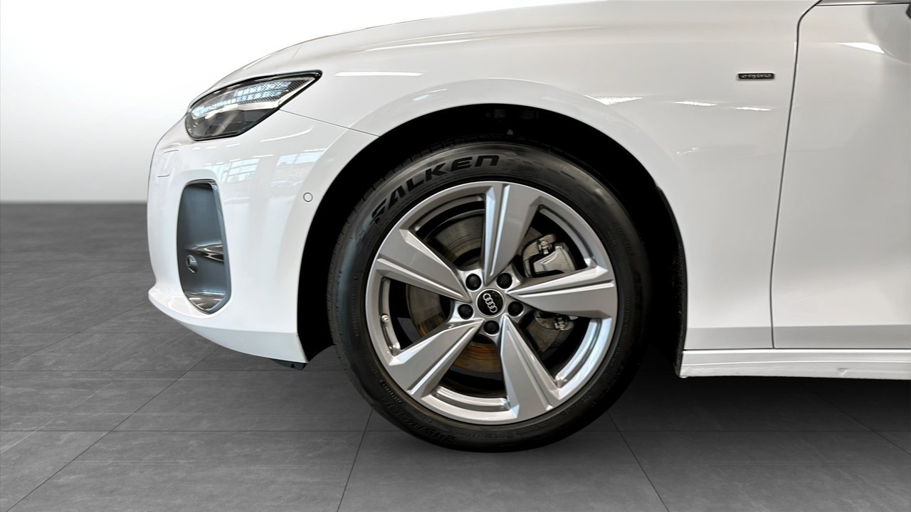 Audi A6 Avant E-HYBRID QUATTRO 299 HK 2026, bild 7/16