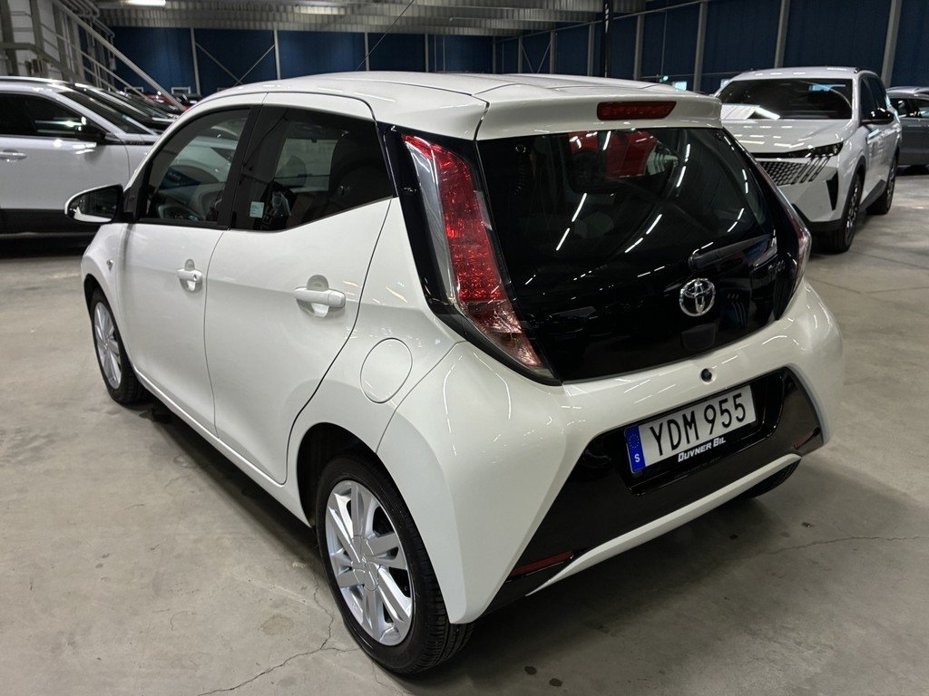 Toyota Aygo 2016, bild 7/10