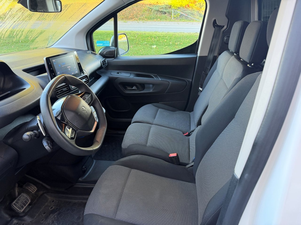Peugeot Partner 2019, bild 5/6